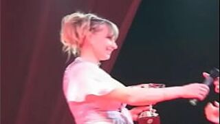 Sexy brunette babe receive award porn video